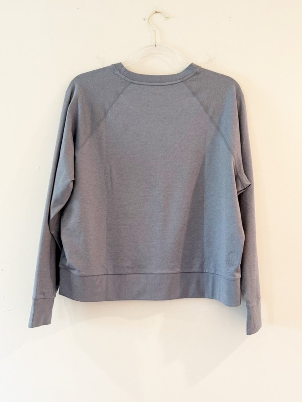 Vuori Halo Long Sleeve Pullover - Picture 5 of 8